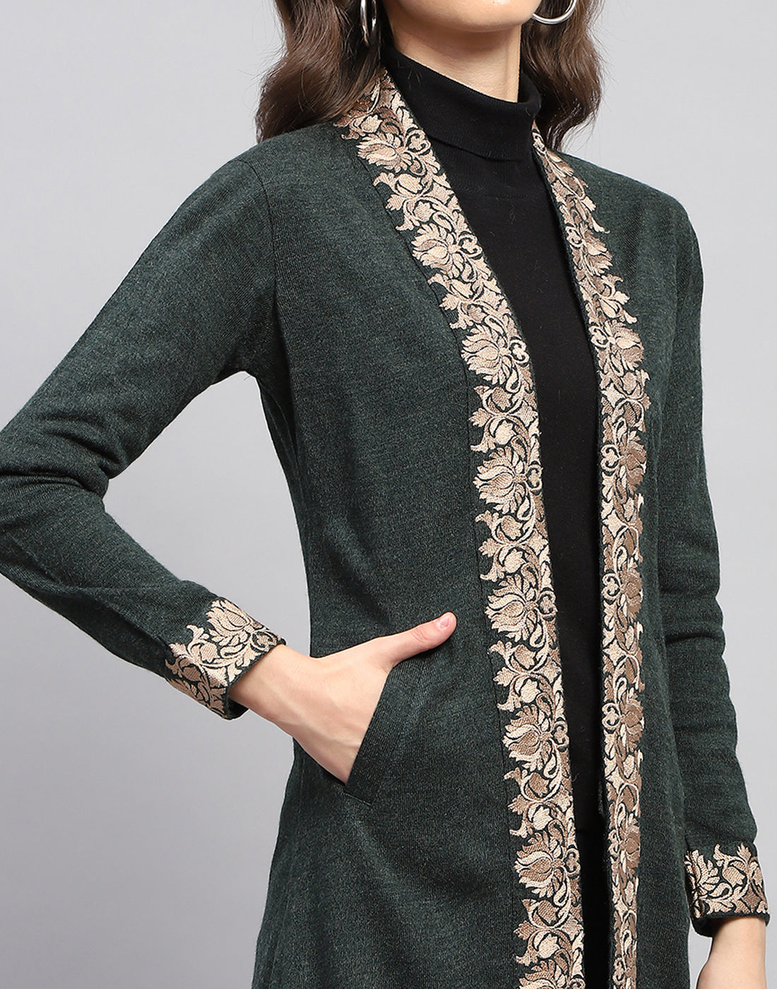 Women Green Self Design Front Open Full Sleeve Cardigan