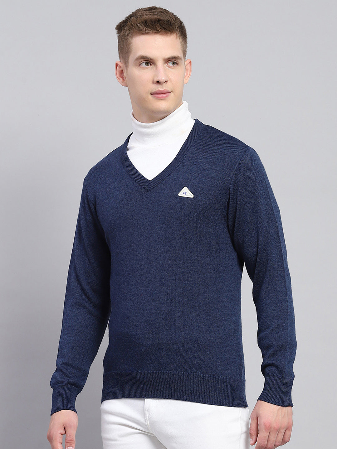 Men Navy Blue Solid V Neck Full Sleeve Pullover