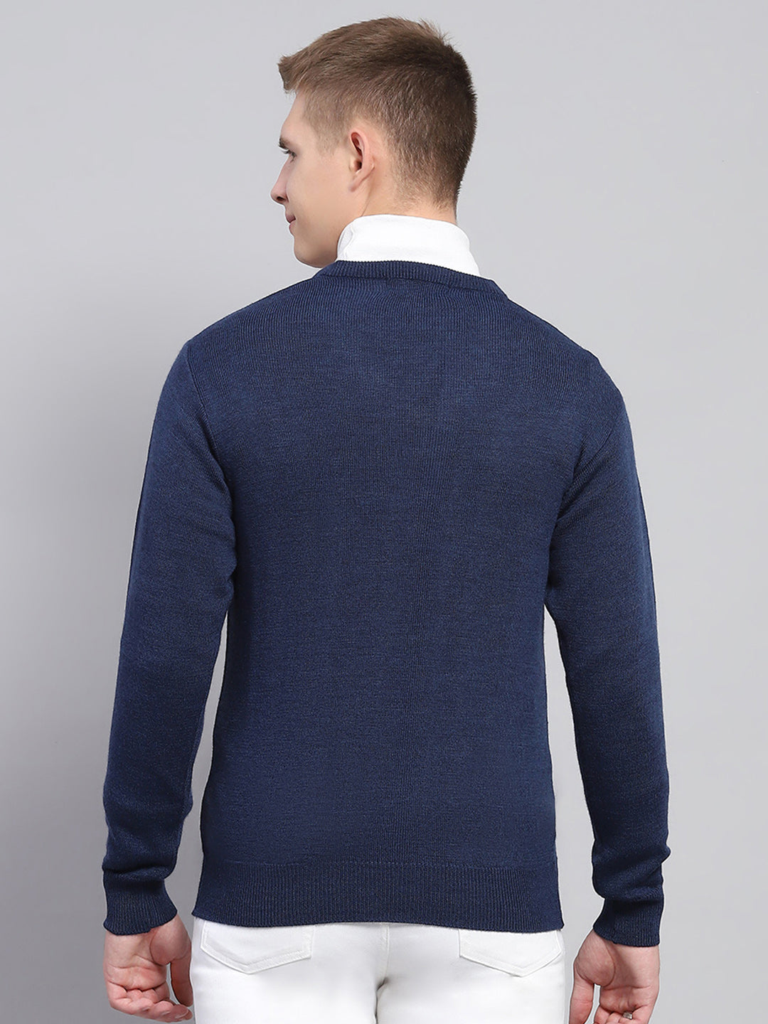 Men Navy Blue Solid V Neck Full Sleeve Pullover