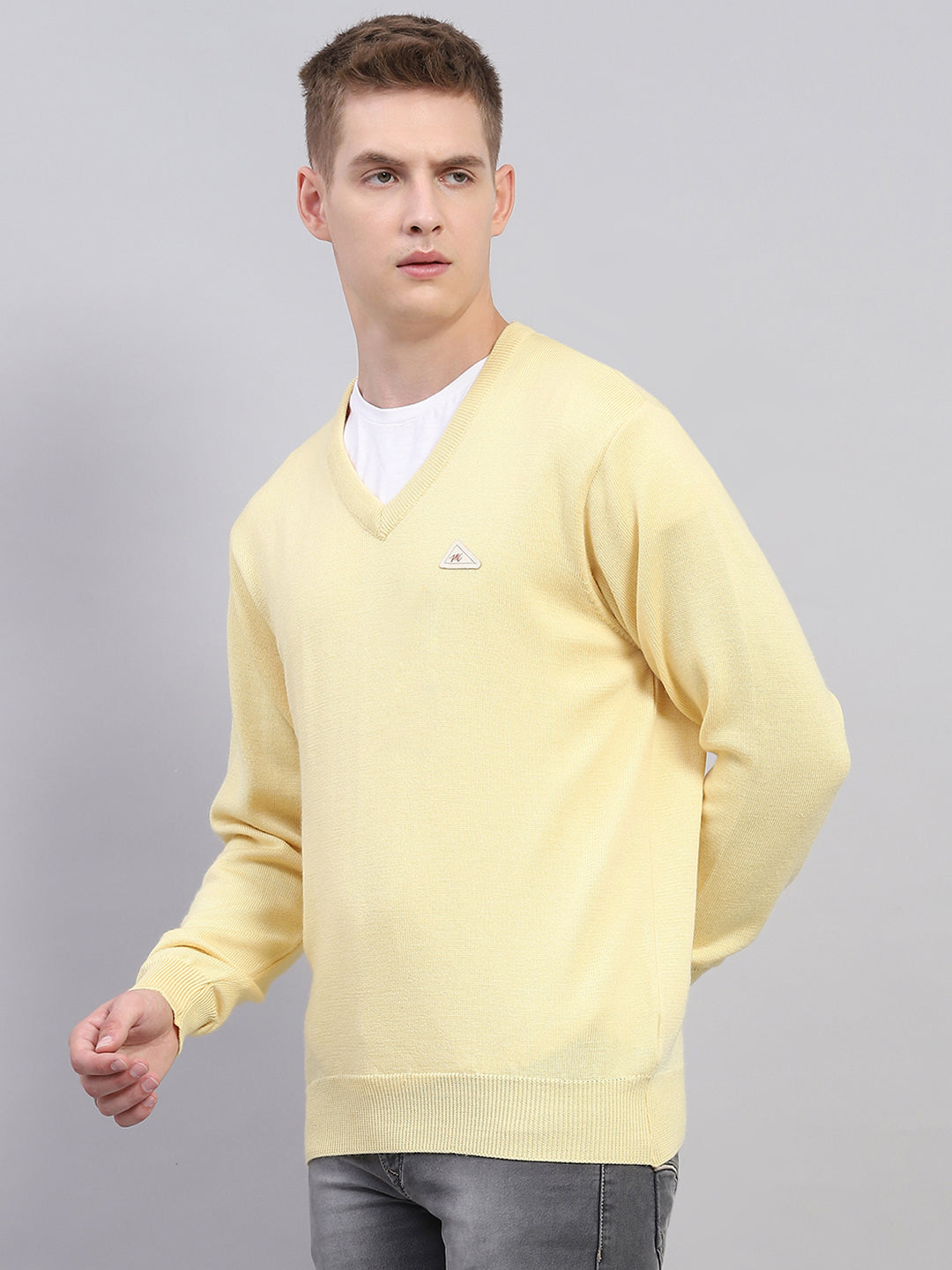 Men Yellow Solid V Neck Full Sleeve Pullover