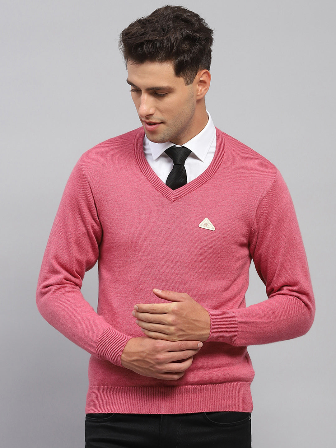 Men Pink Solid V Neck Full Sleeve Pullover