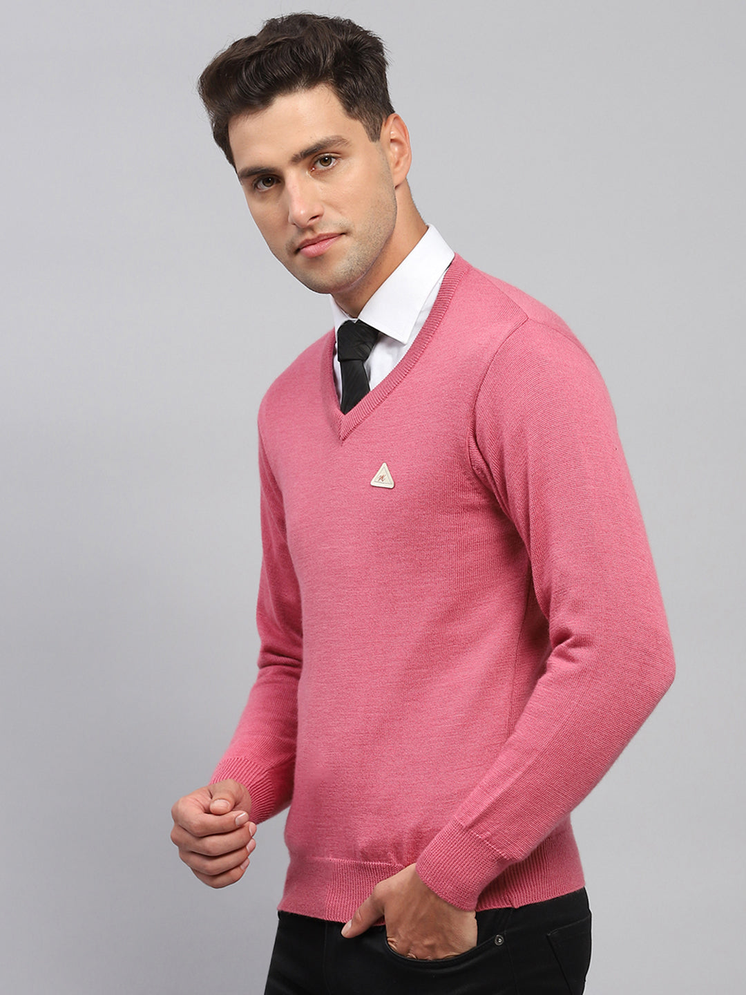 Men Pink Solid V Neck Full Sleeve Pullover