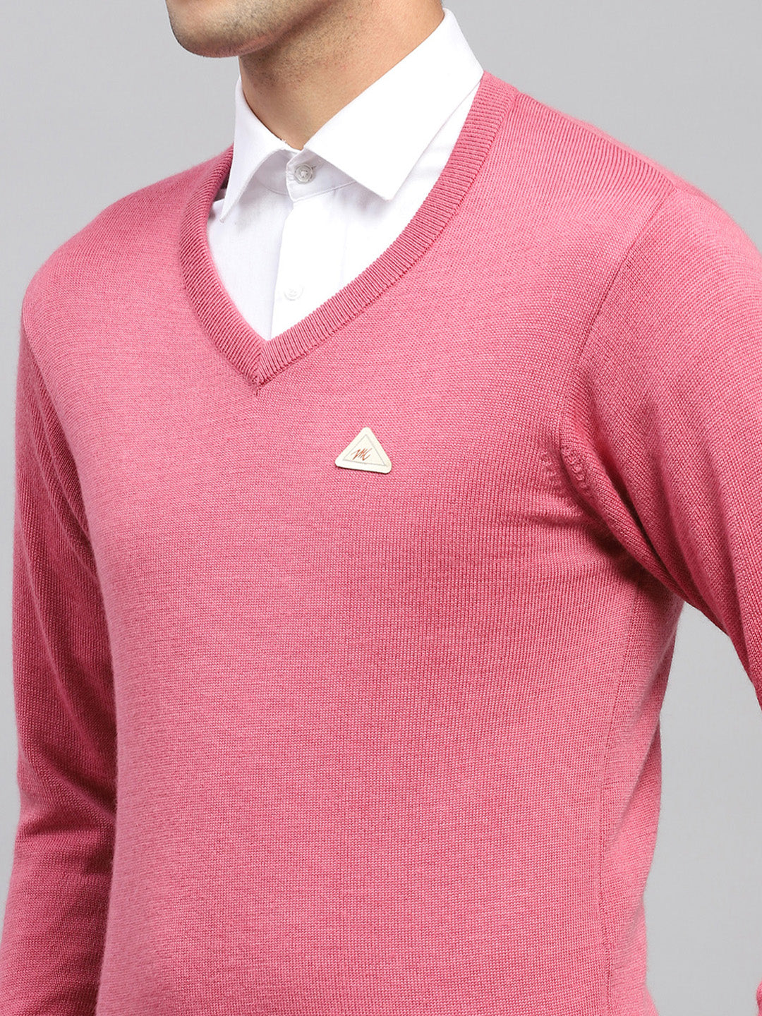 Men Pink Solid V Neck Full Sleeve Pullover