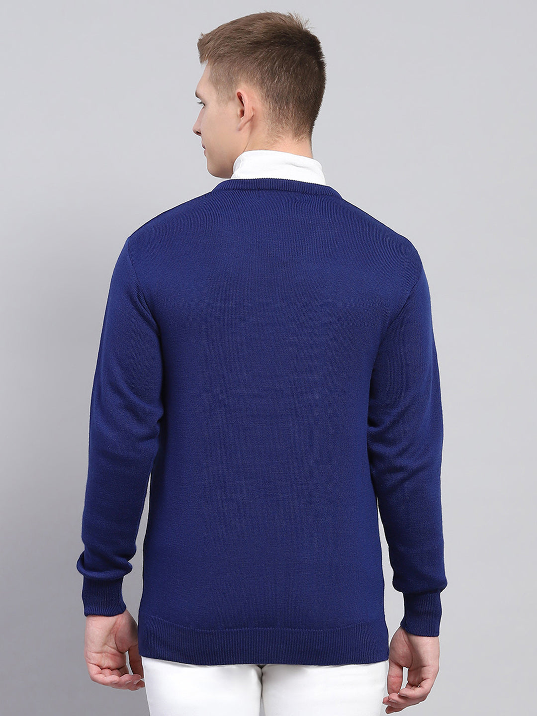 Men Blue Solid V Neck Full Sleeve Pullover