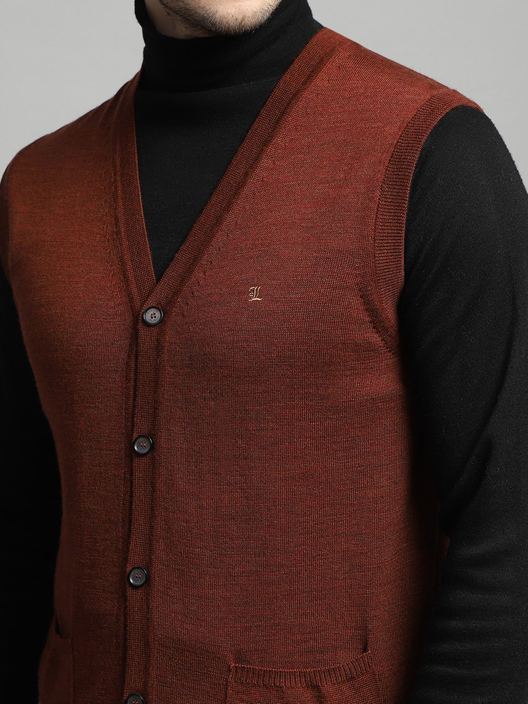 Men Rust Solid V Neck Sleeveless Cardigan