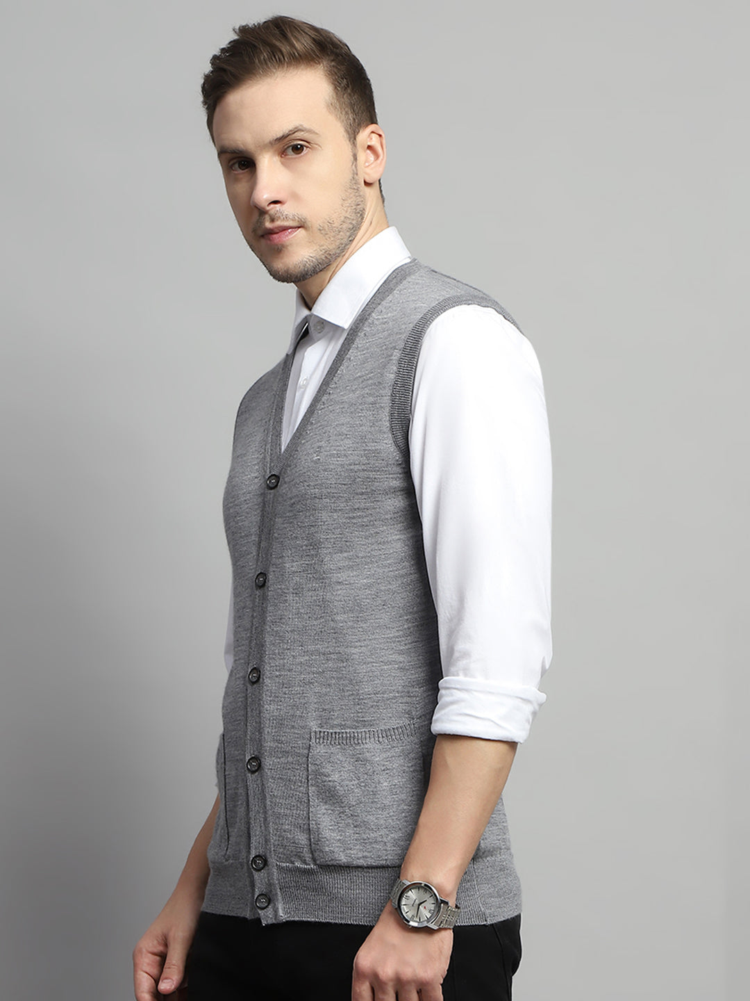 Men Grey Solid V Neck Sleeveless Cardigan