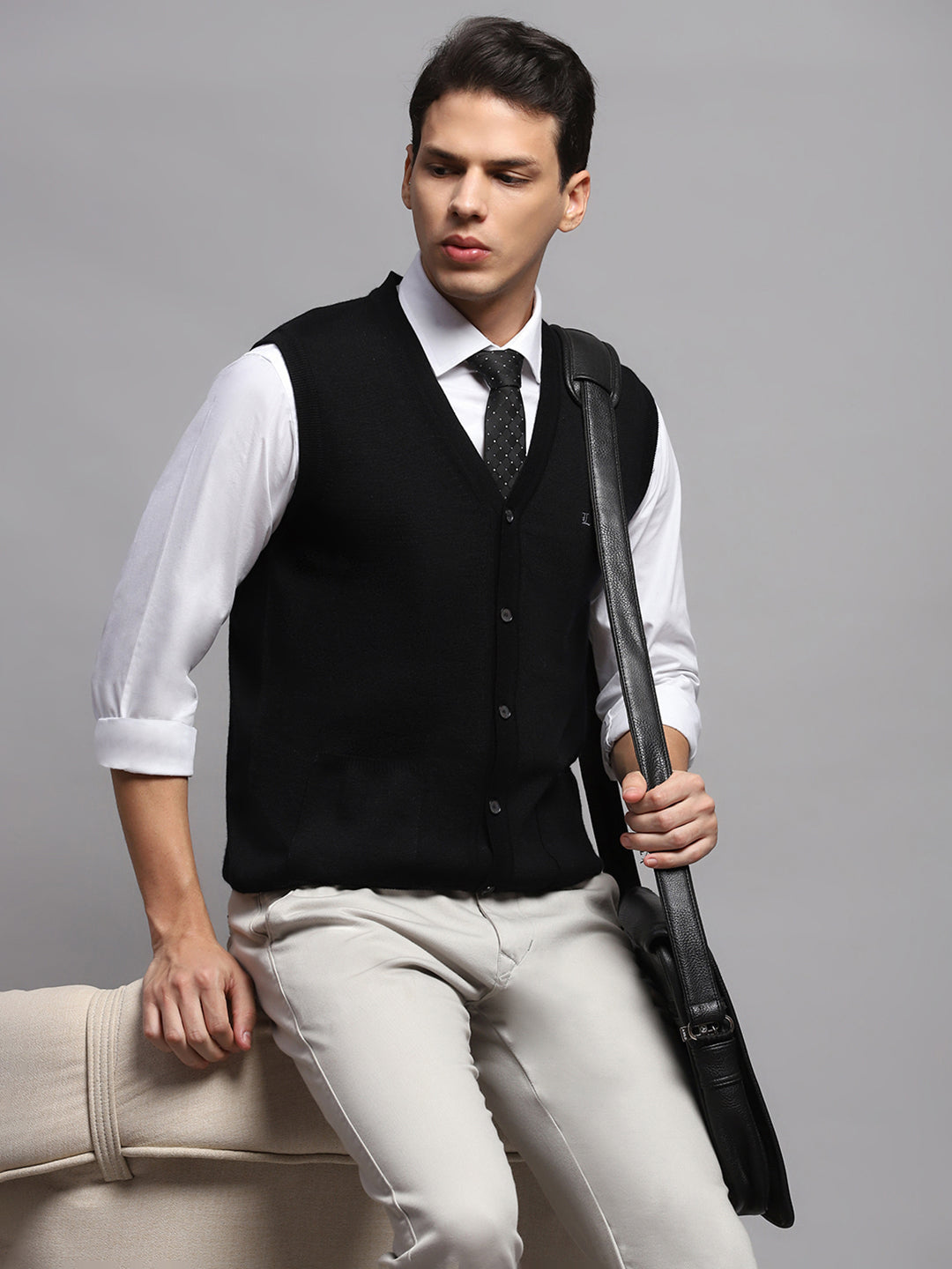 Men Black Solid V Neck Sleeveless Cardigan