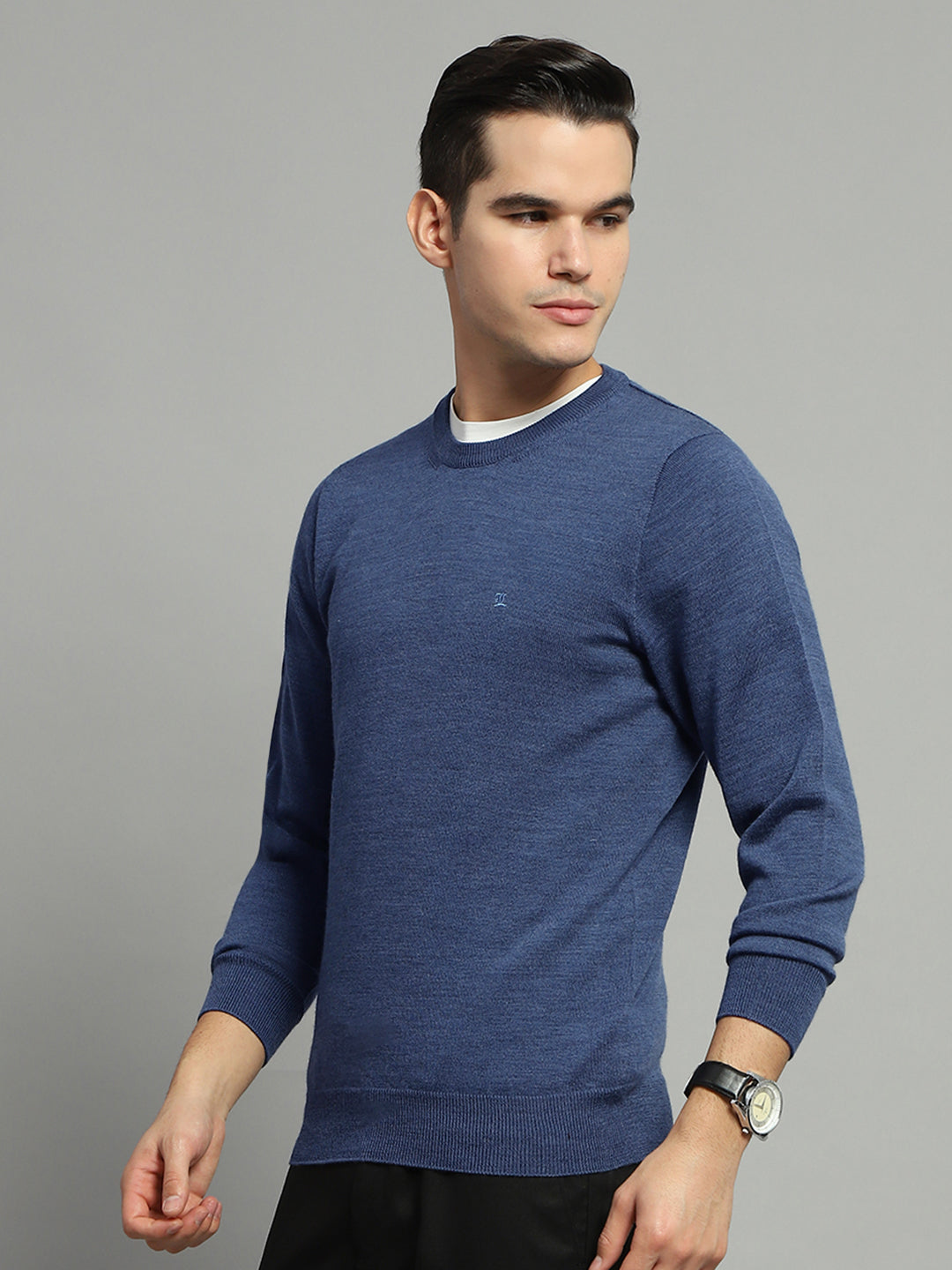 Men Blue Solid Round Neck Full Sleeve Pullover