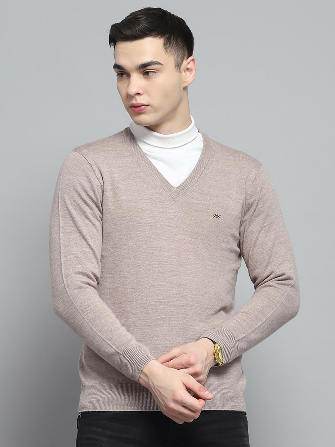 Men Beige Solid V Neck Full Sleeve Pullover