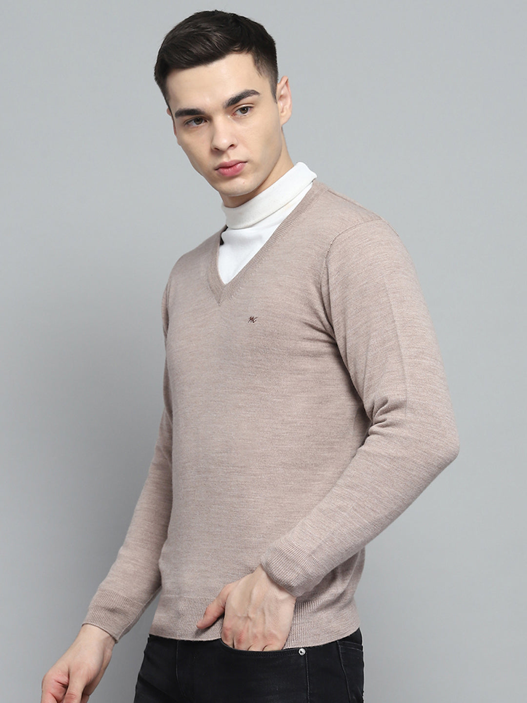 Men Beige Solid V Neck Full Sleeve Pullover