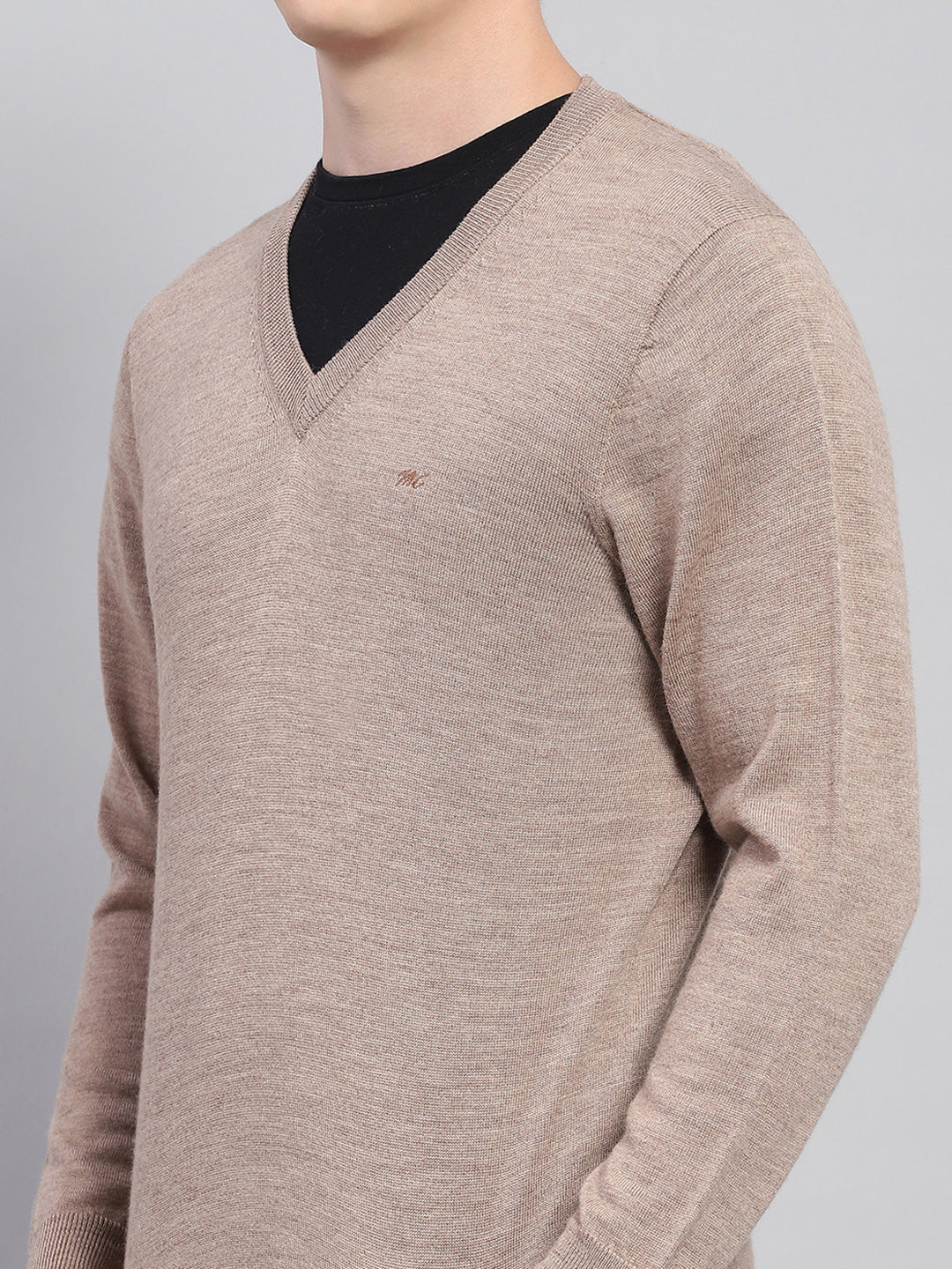 Men Beige Solid V Neck Full Sleeve Pullover