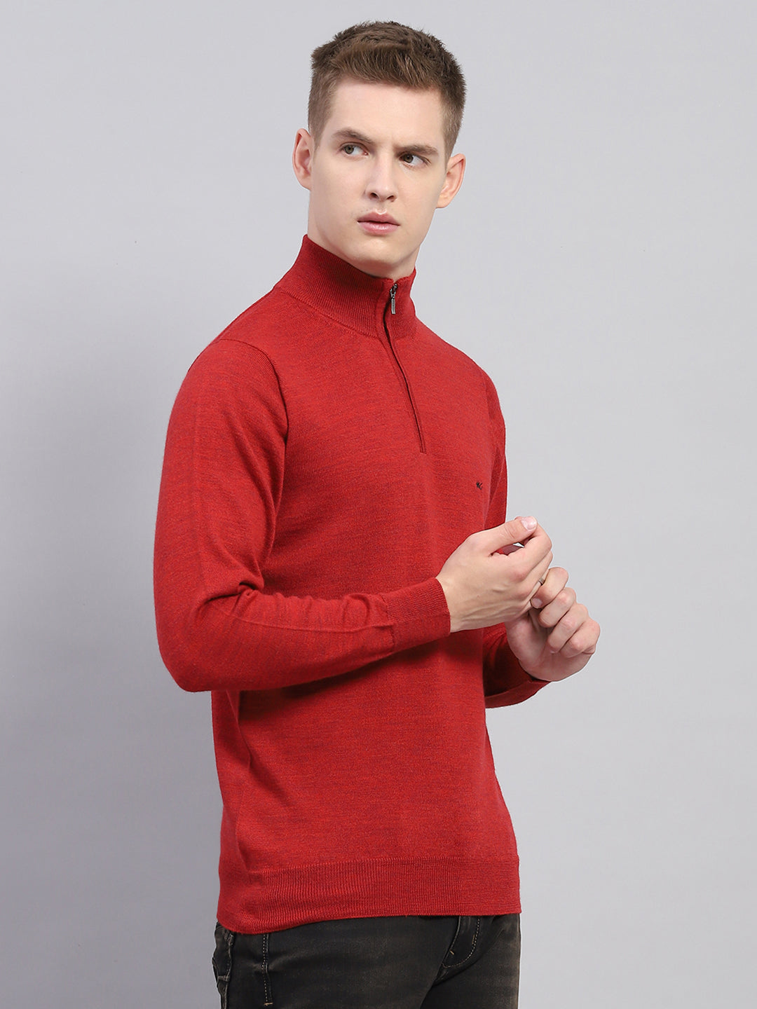 Men Maroon Solid Mock Neck Full Sleeve Pullover