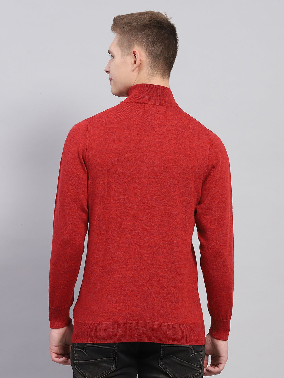 Men Maroon Solid Mock Neck Full Sleeve Pullover