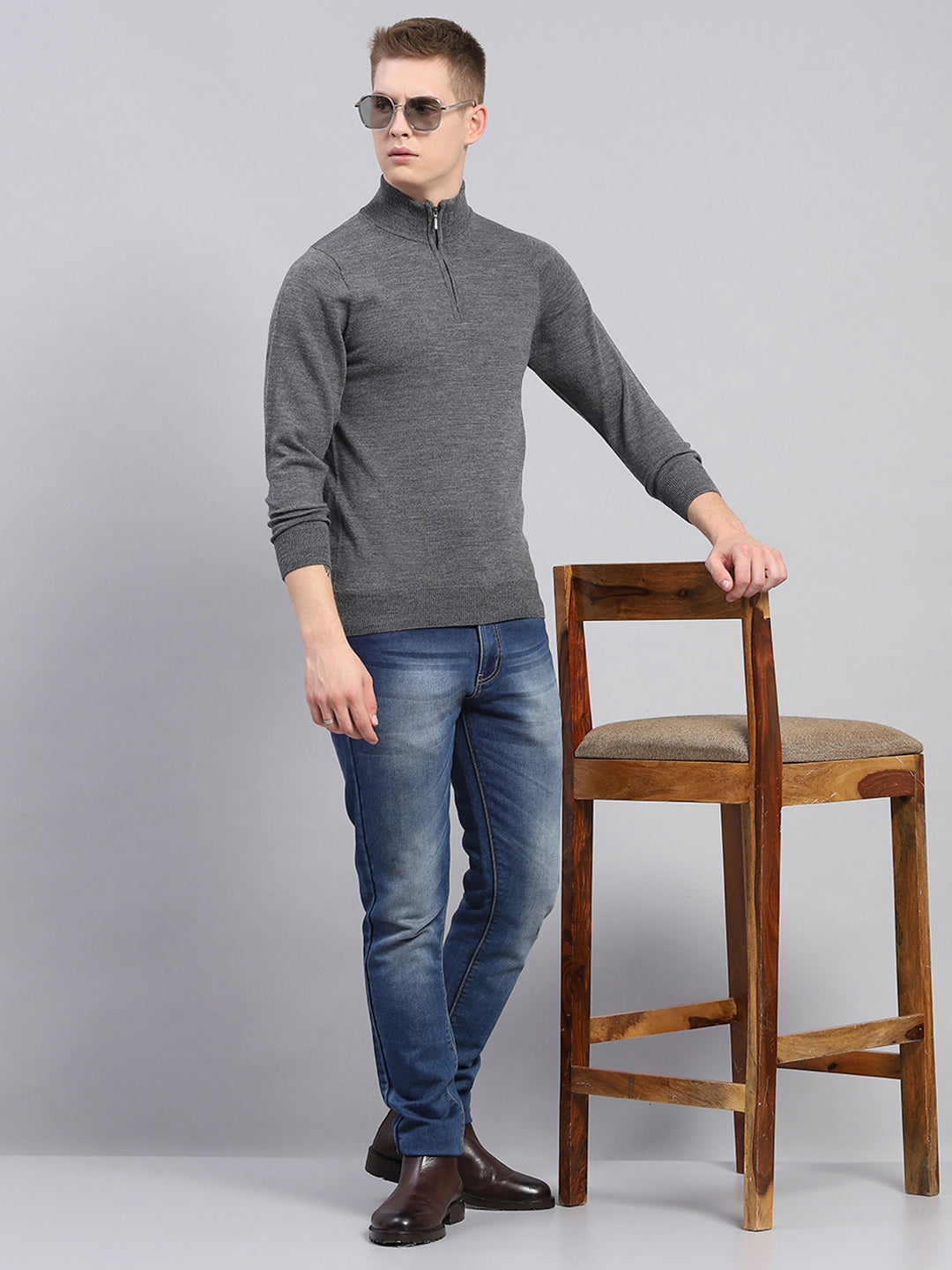 Men Grey Solid Mock Neck Full Sleeve Pullover