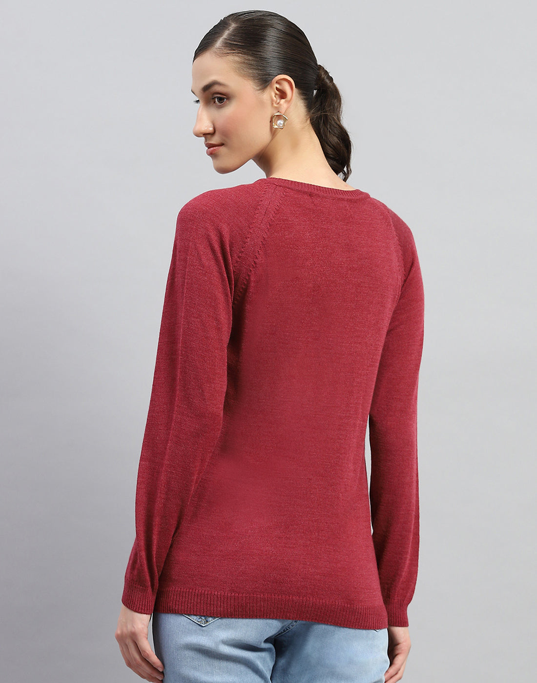 Women Maroon Solid Round Neck Full Sleeve Cardigan