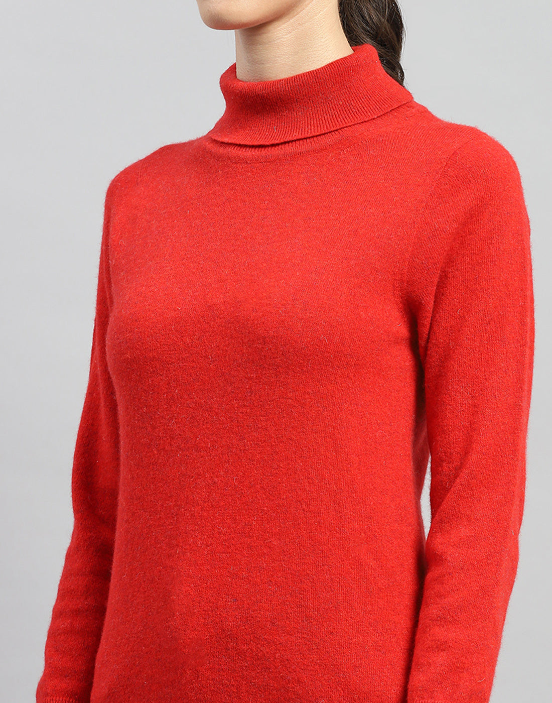 Women Red Solid Turtle Neck Full Sleeve Winter Top