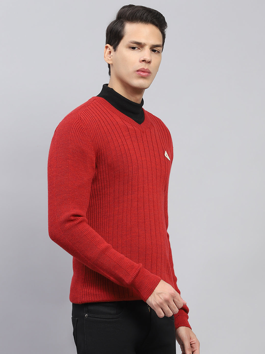 Men Maroon Solid V Neck Full Sleeve Pullover