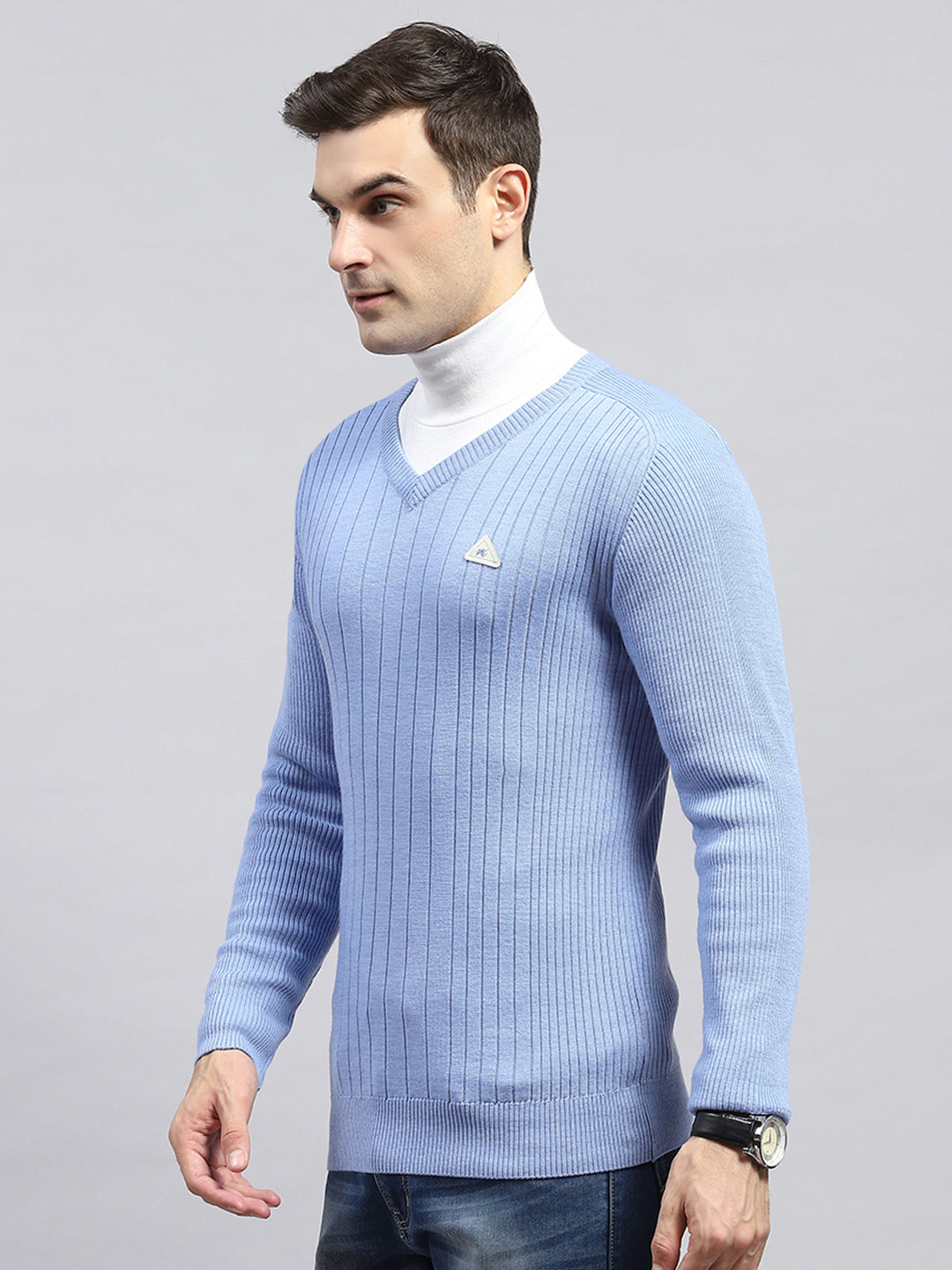 Men Sky Blue Solid V Neck Full Sleeve Pullover