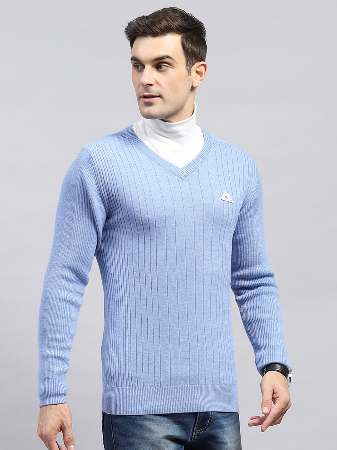 Men Sky Blue Solid V Neck Full Sleeve Pullover