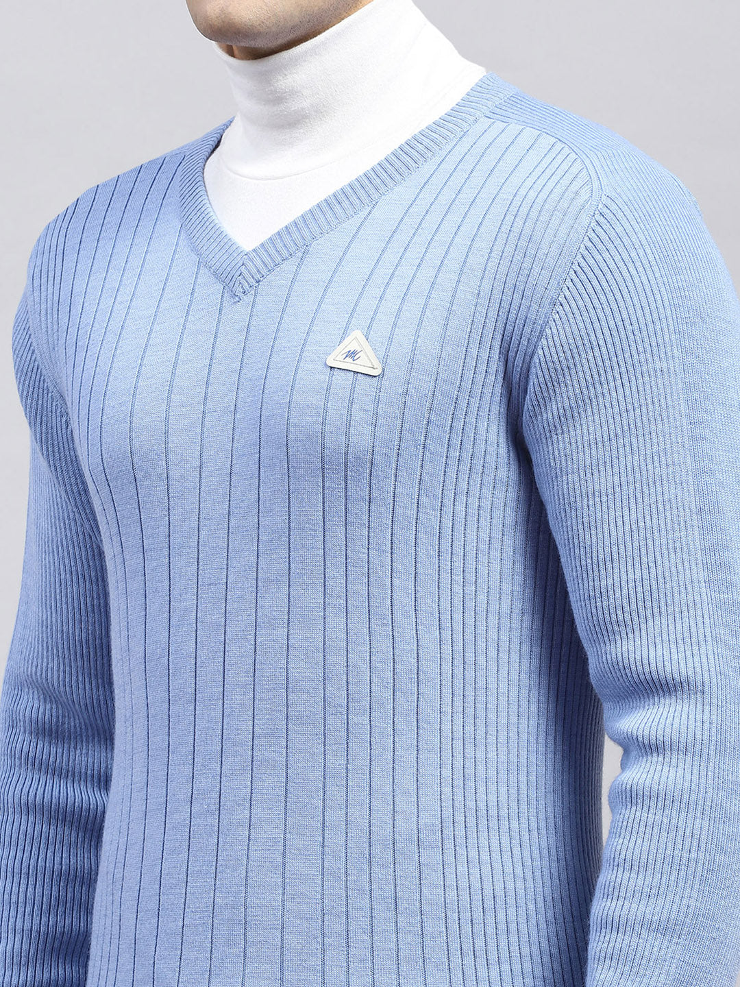 Men Sky Blue Solid V Neck Full Sleeve Pullover