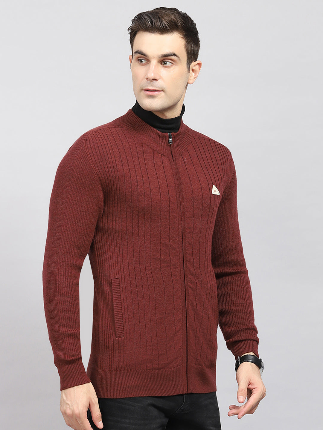 Men Maroon Solid Round Neck Full Sleeve Pullover