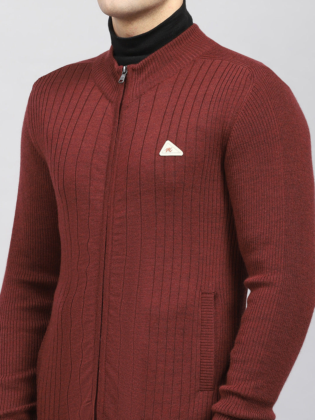 Men Maroon Solid Round Neck Full Sleeve Pullover