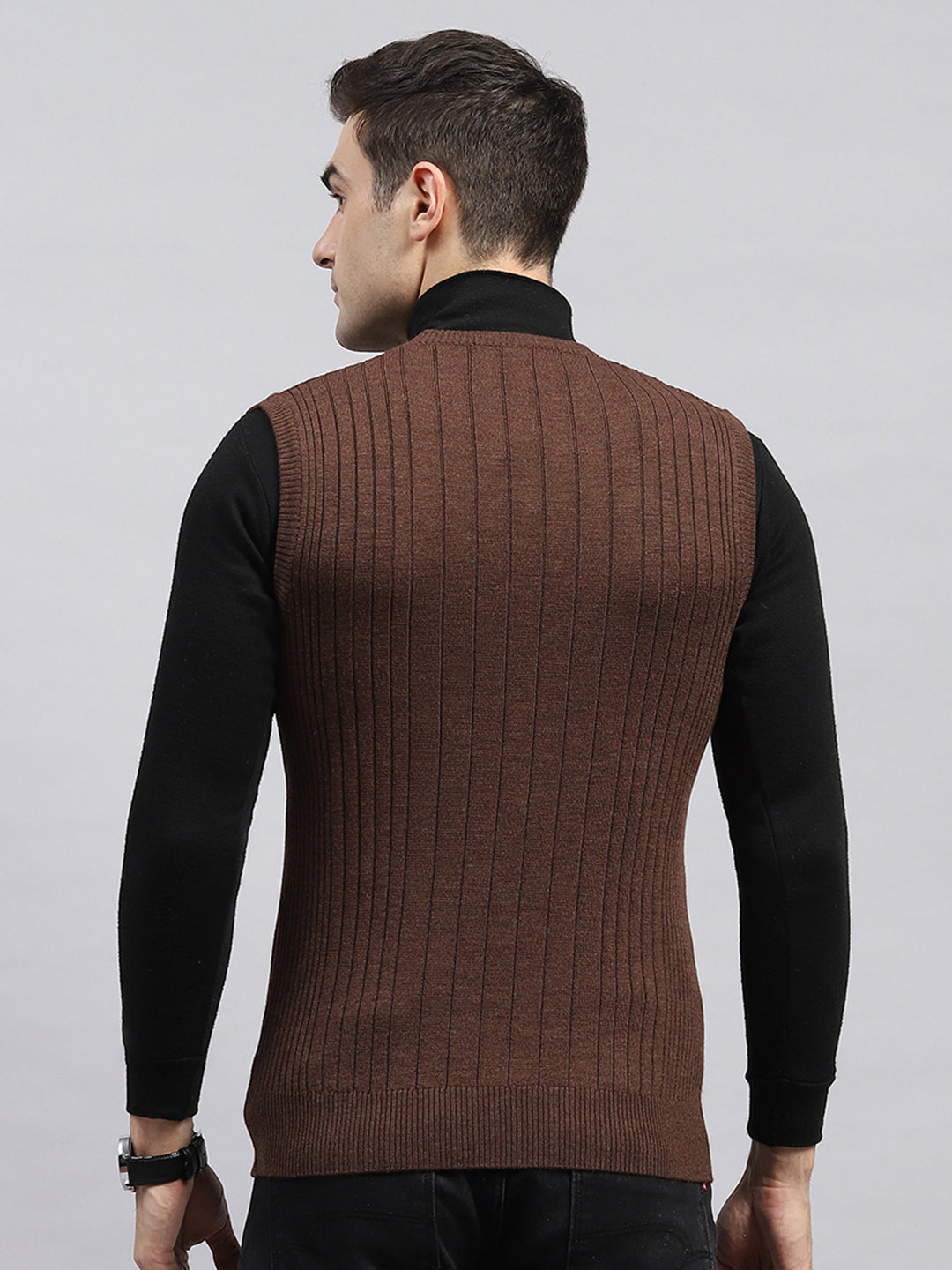 Men Brown Solid V Neck Sleeveless Sweater