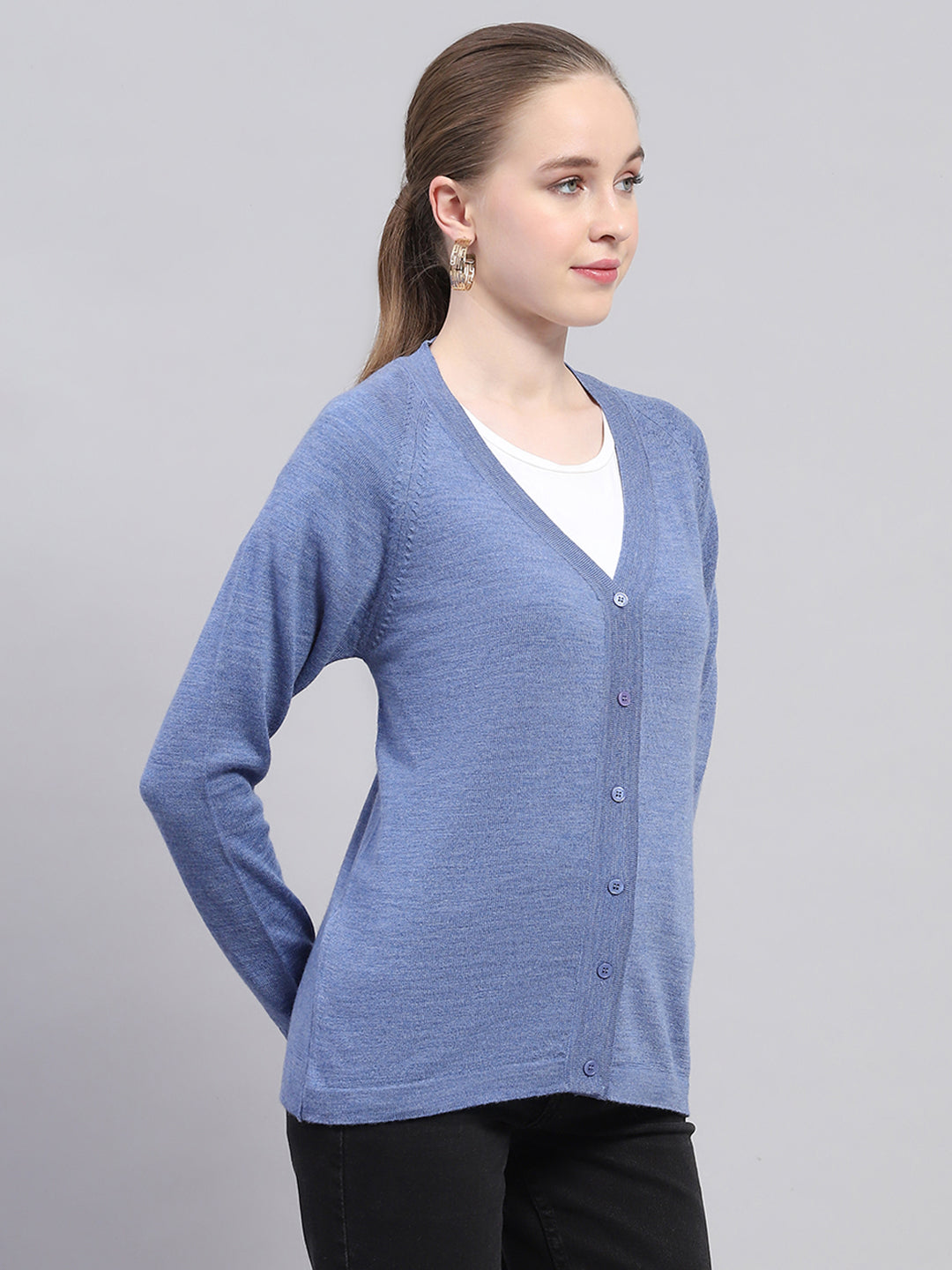 Women Blue Solid V Neck Full Sleeve Cardigan