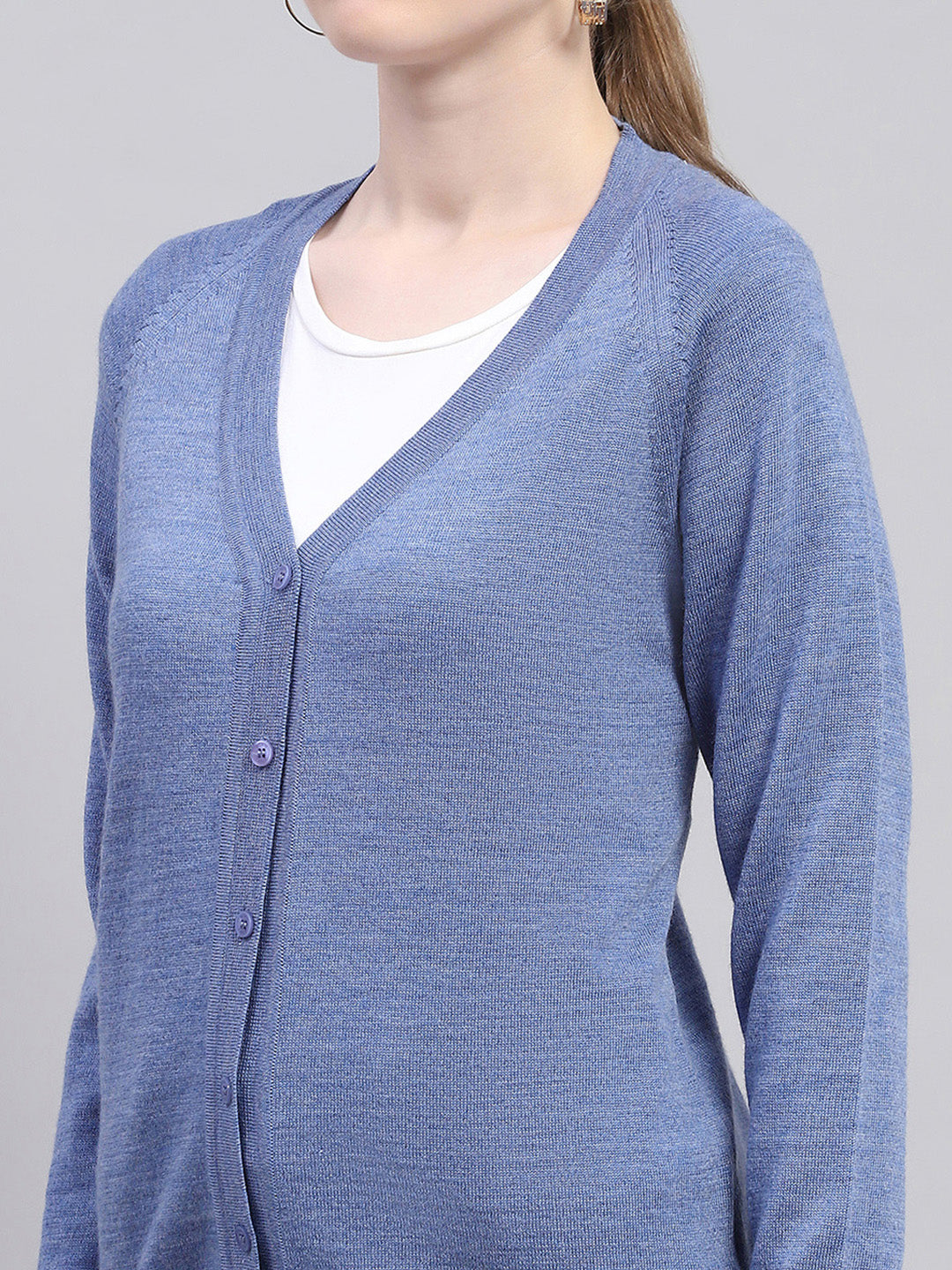 Women Blue Solid V Neck Full Sleeve Cardigan