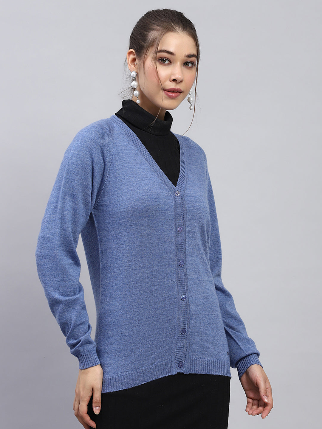 Women Blue Solid V Neck Full Sleeve Cardigan