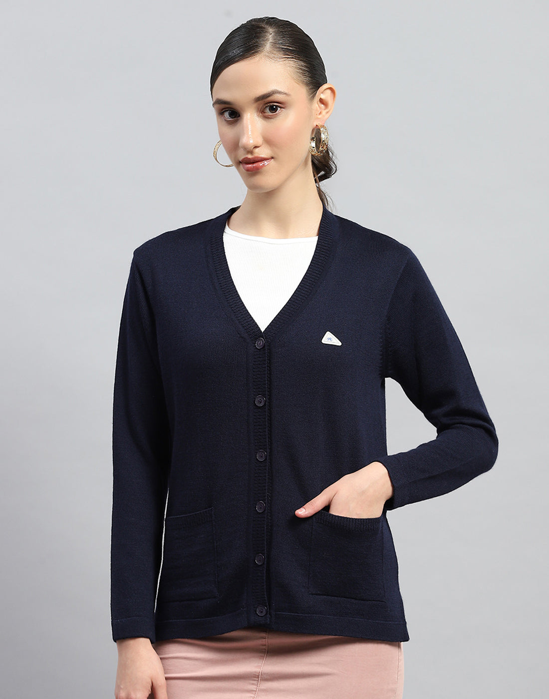 Women Navy Blue Solid V Neck Full Sleeve Cardigan