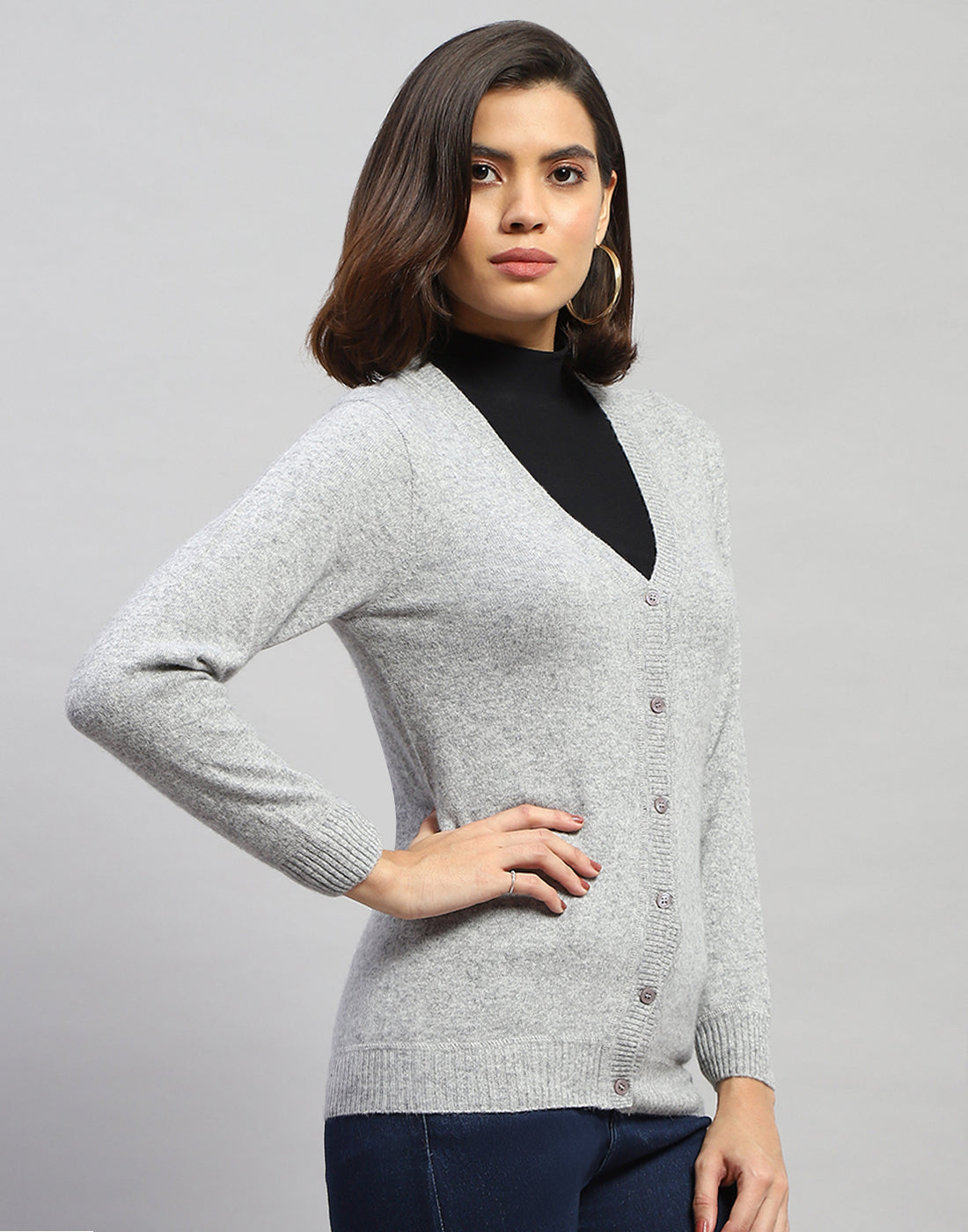 Women Grey Solid V Neck Full Sleeve Cardigan