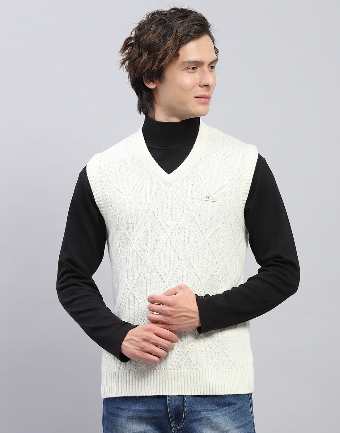 Men White Self Design V Neck Sleeveless Sweater