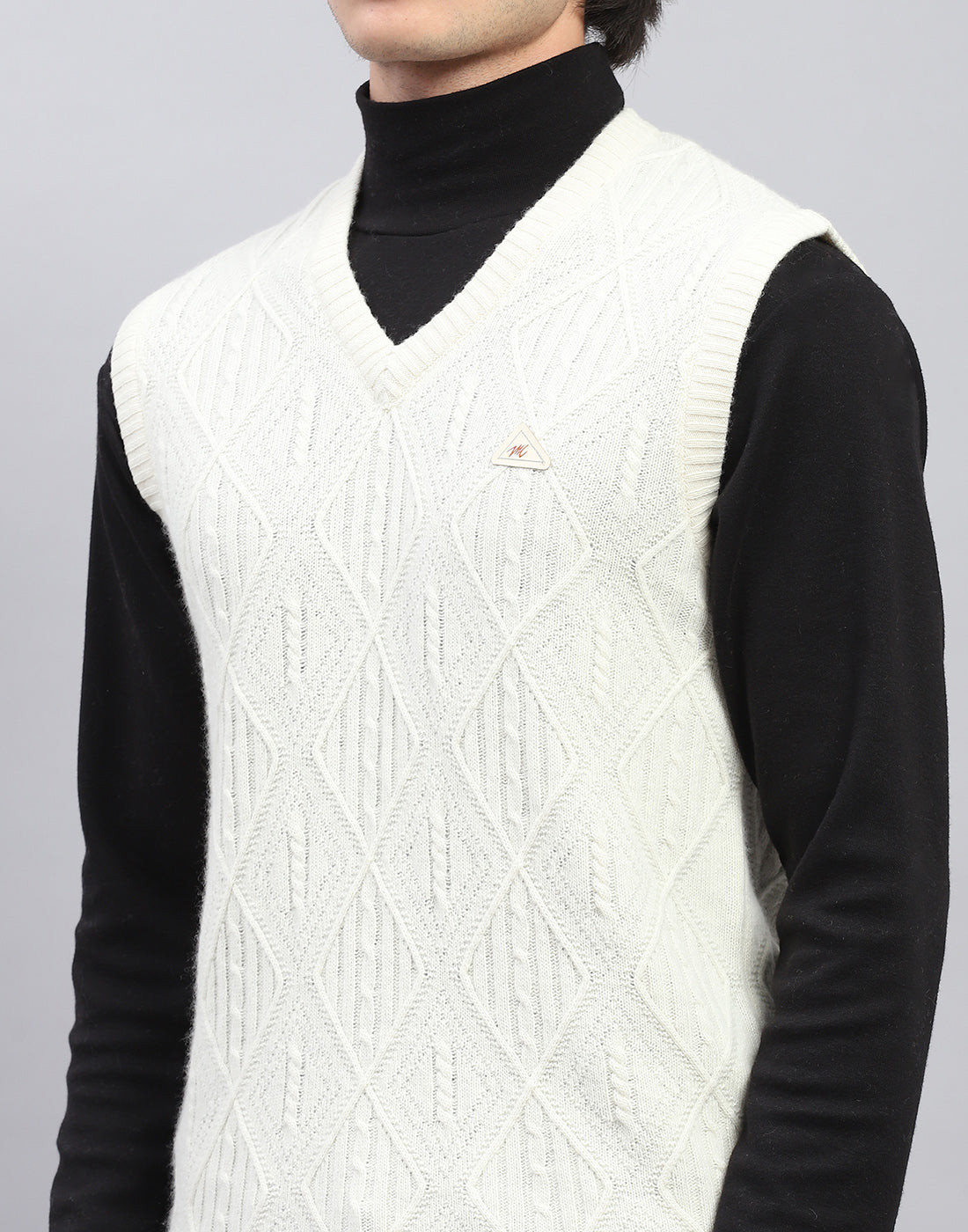 Men White Self Design V Neck Sleeveless Sweater