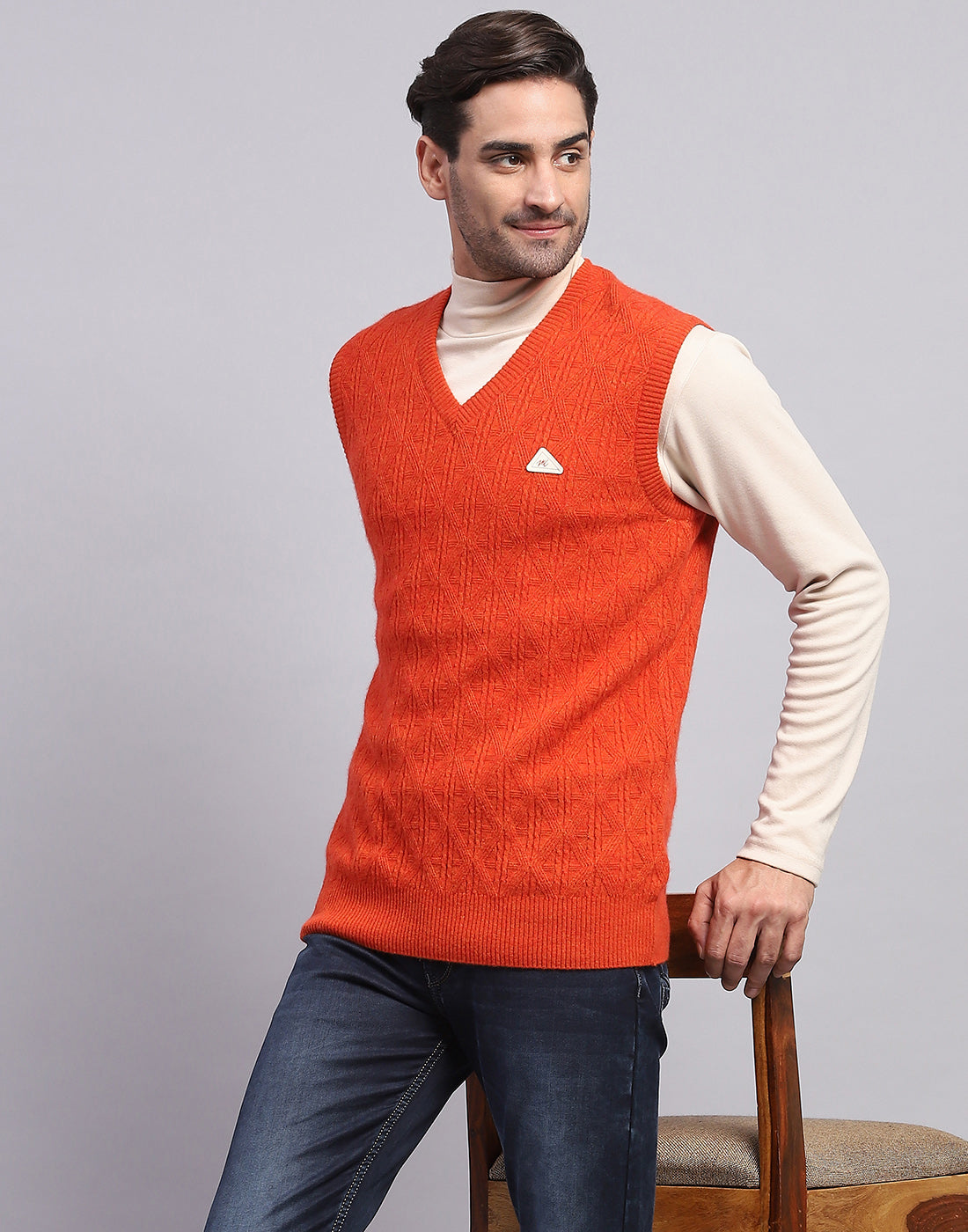 Men Orange Self Design V Neck Sleeveless Sweater