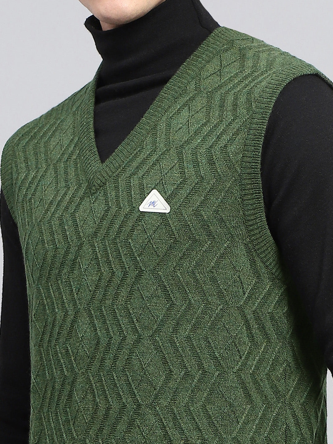 Men Olive Self Design V Neck Sleeveless Sweater