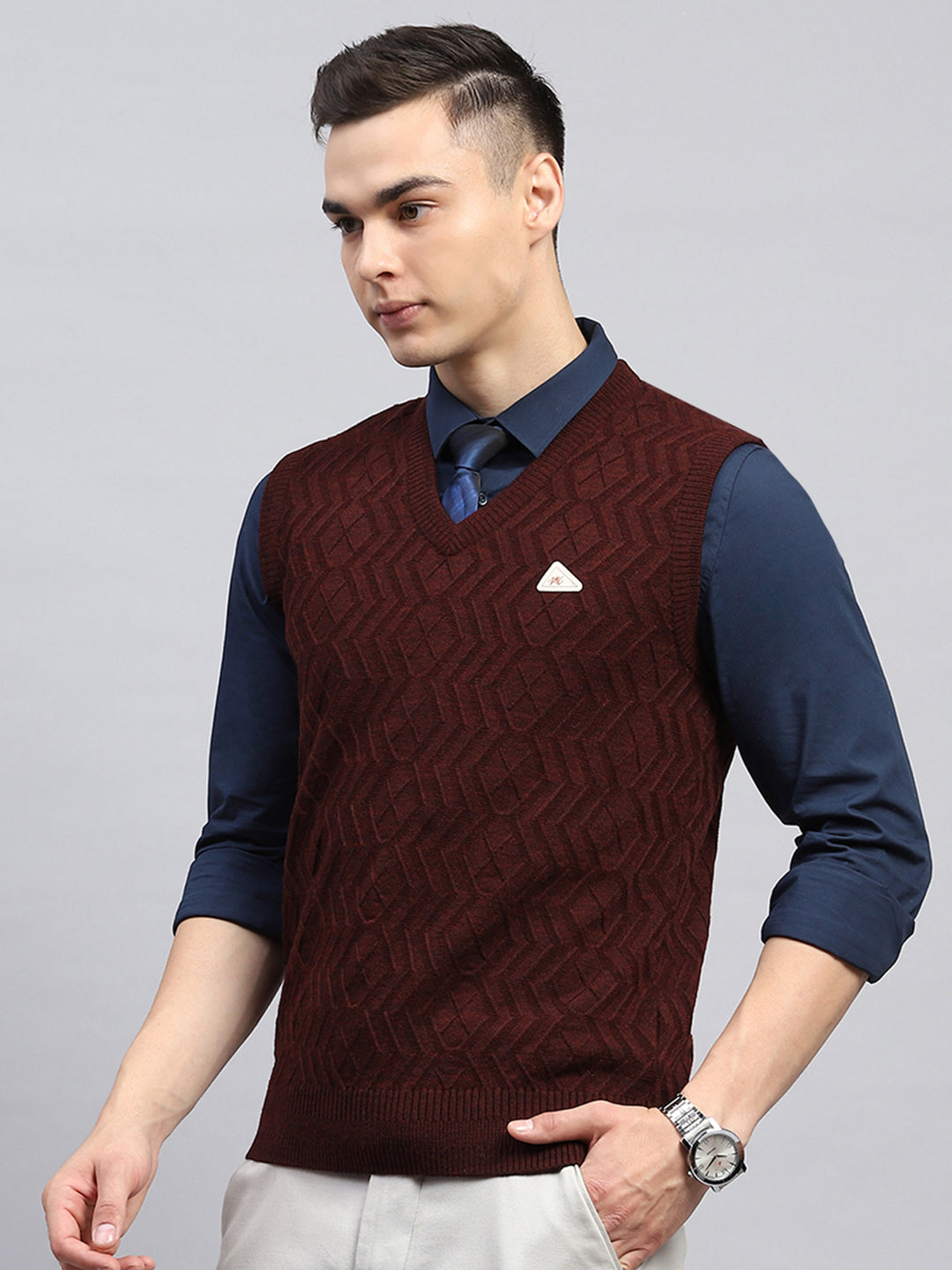 Men Maroon Self Design V Neck Sleeveless Sweater