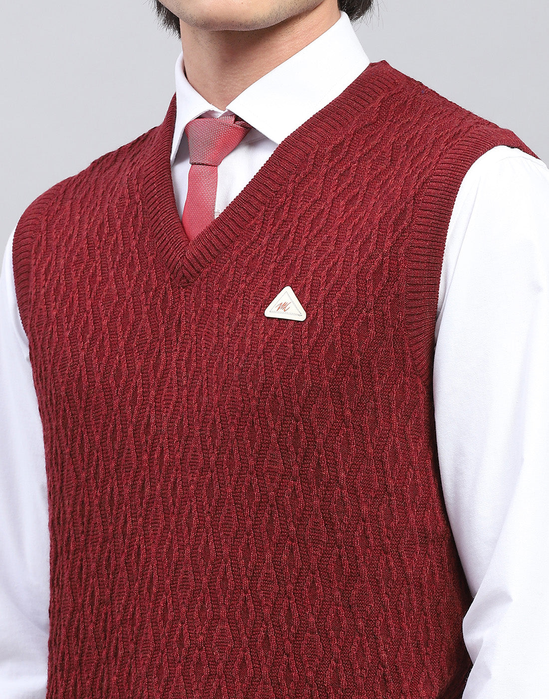 Men Maroon Self Design V Neck Sleeveless Sweater