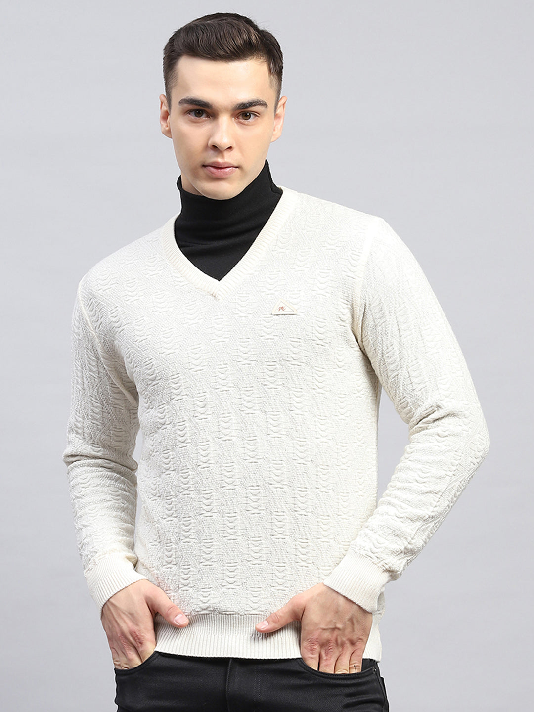 Men Off White Self Design V Neck Full Sleeve Pullover