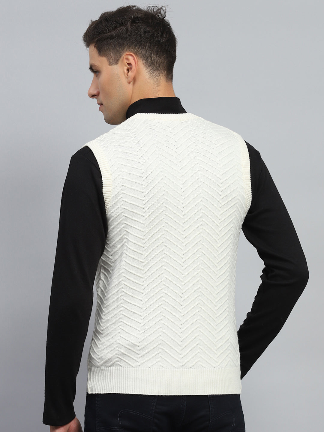 Men White Self Design V Neck Sleeveless Sweater