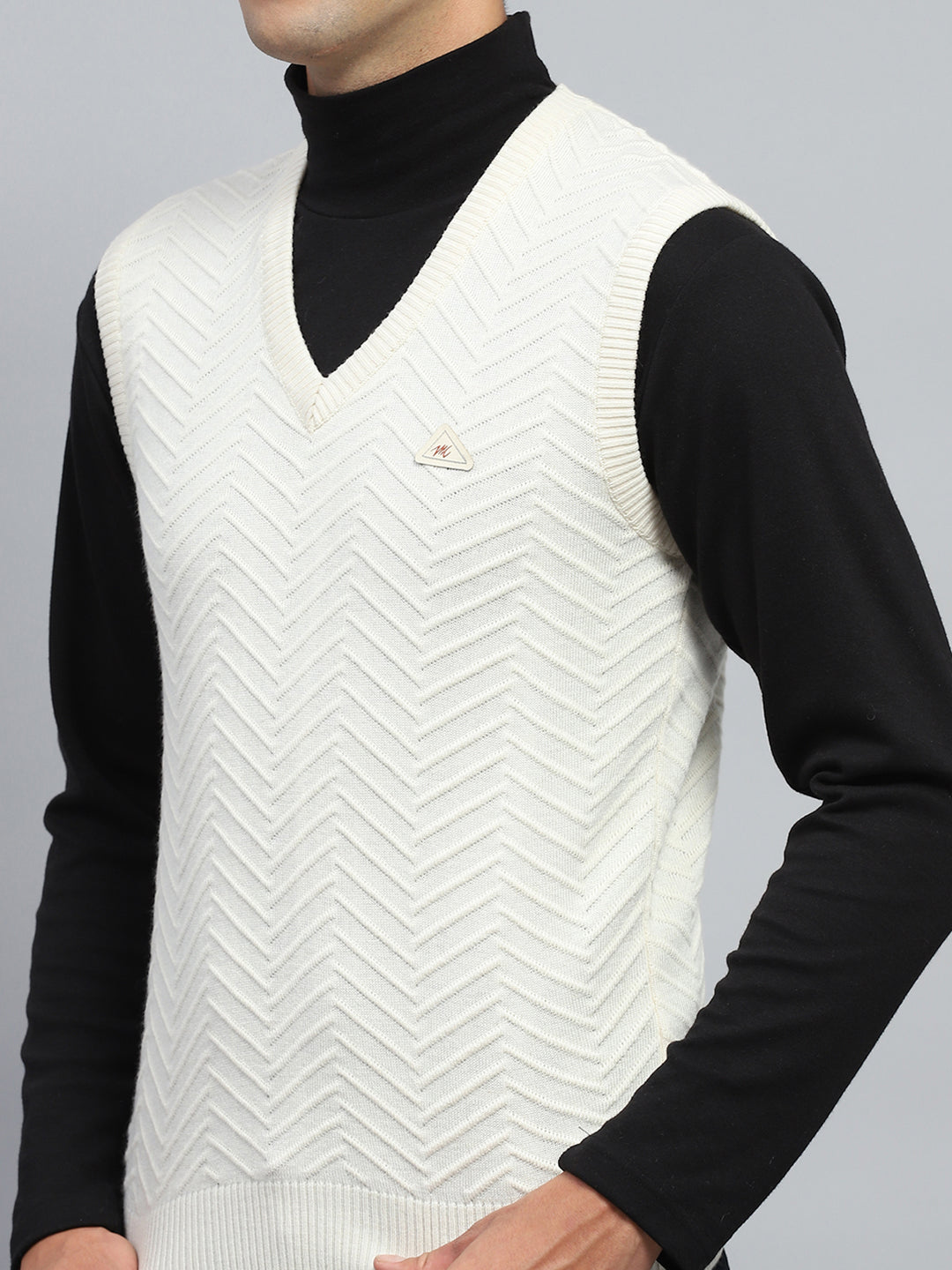 Men White Self Design V Neck Sleeveless Sweater