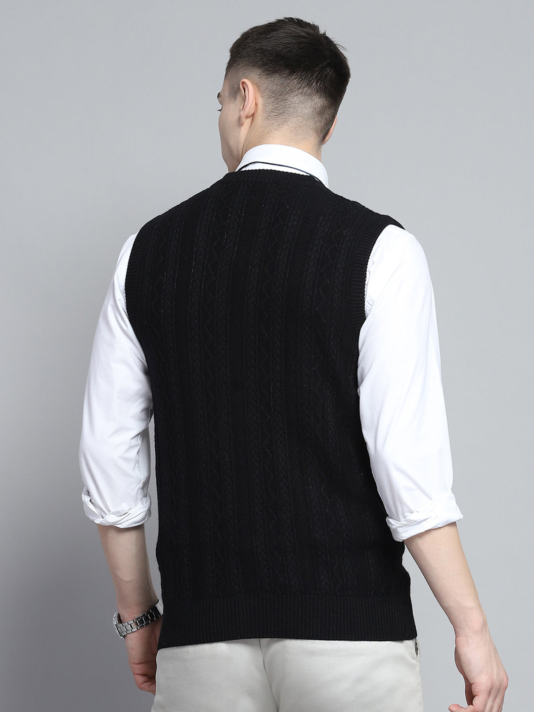 Men Black Self Design V Neck Sleeveless Cardigan