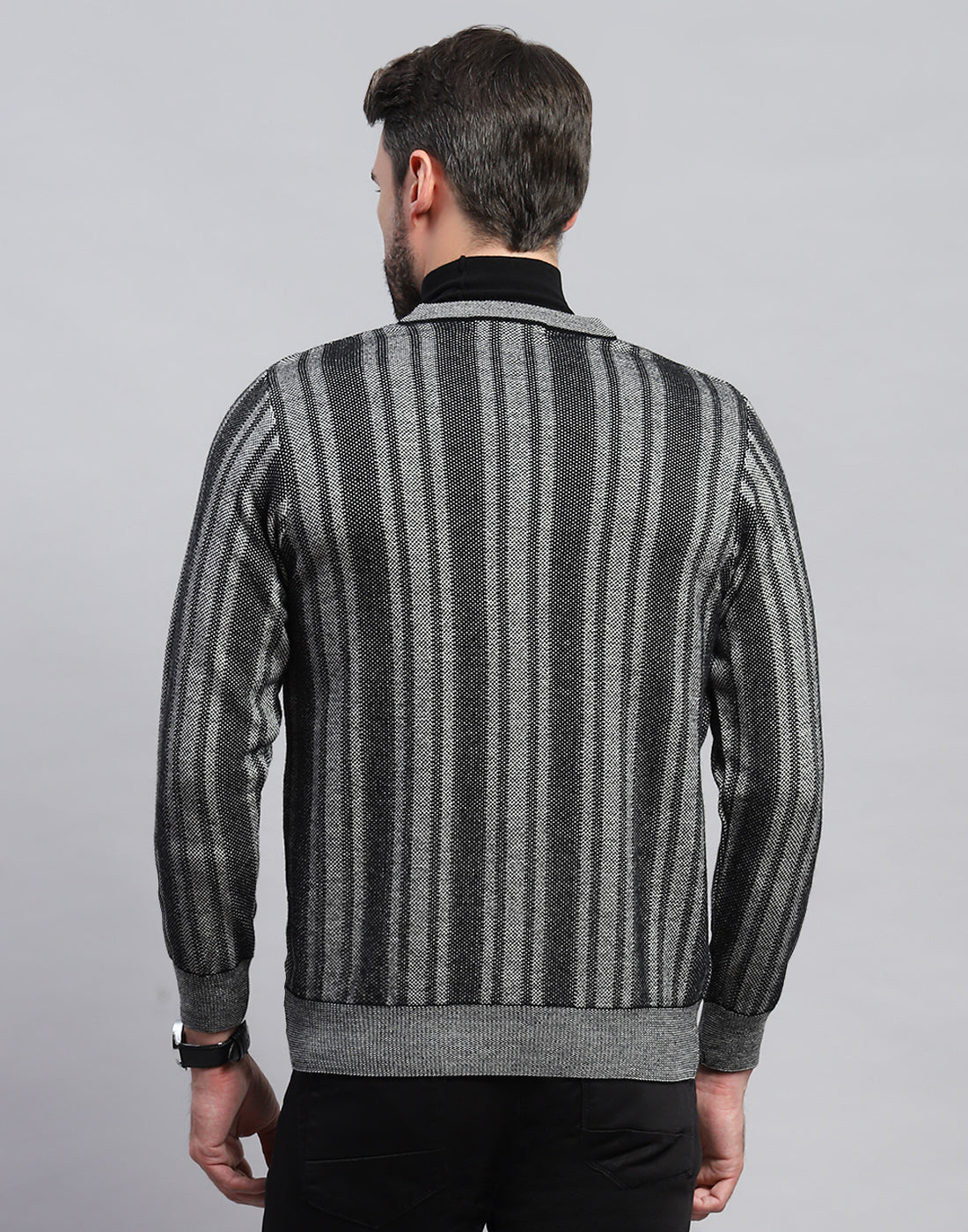 Men Black Stripe V Neck Full Sleeve Pullover