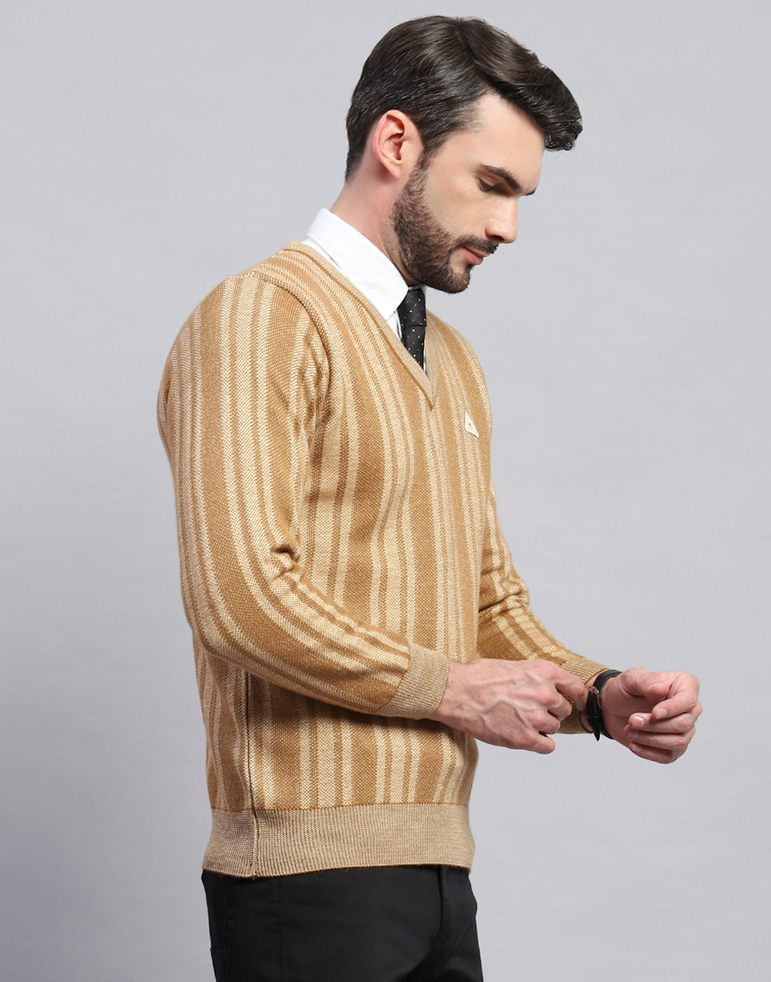 Men Beige Stripe V Neck Full Sleeve Pullover