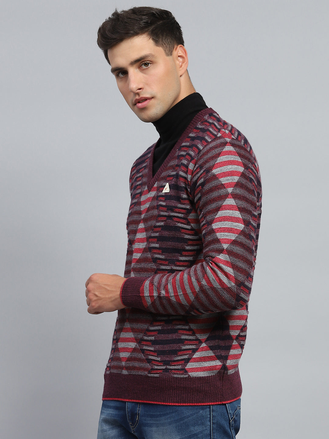 Men Maroon Stripe V Neck Full Sleeve Pullover