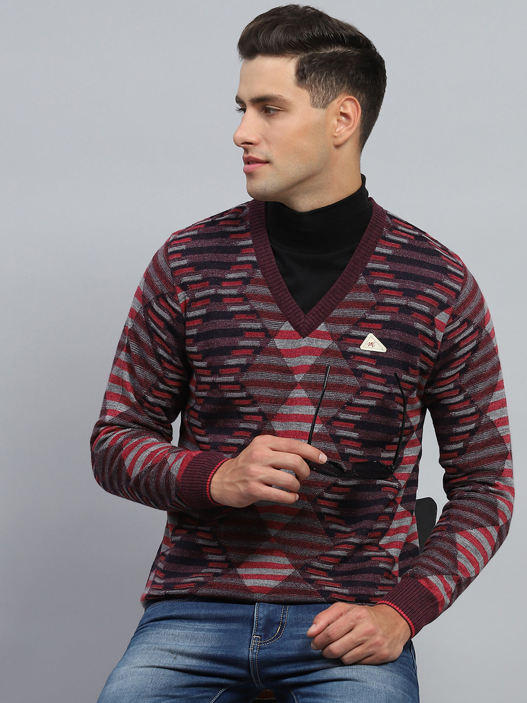 Men Maroon Stripe V Neck Full Sleeve Pullover