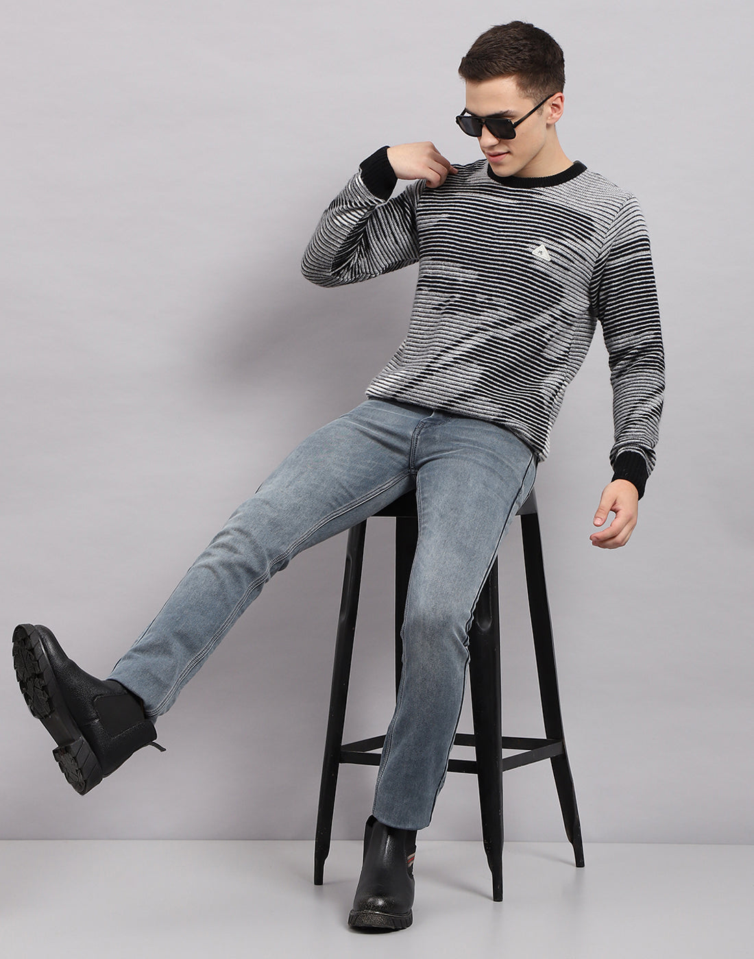 Men Black Self Design Round Neck Full Sleeve Pullover