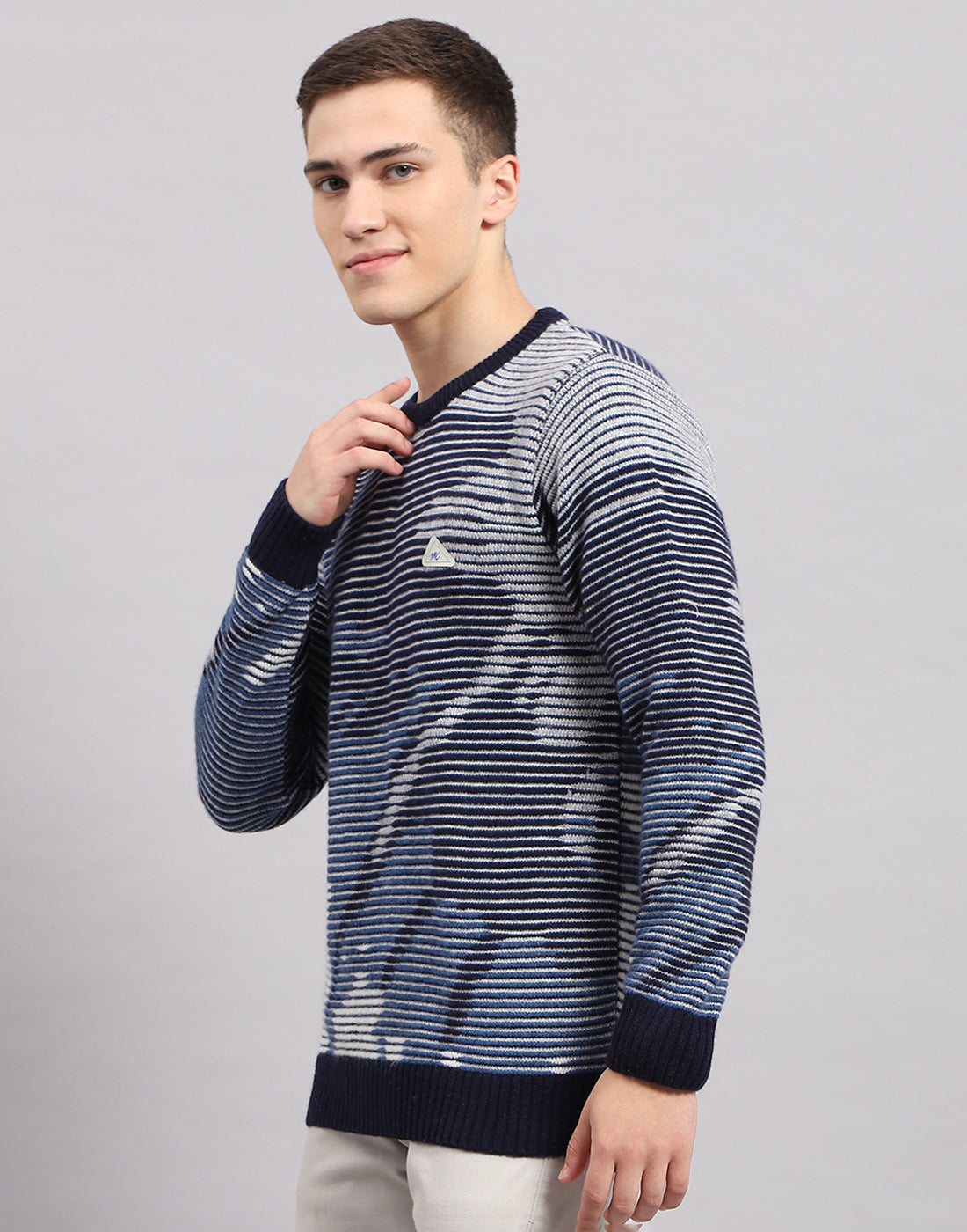 Men Navy Blue Self Design Round Neck Full Sleeve Pullover