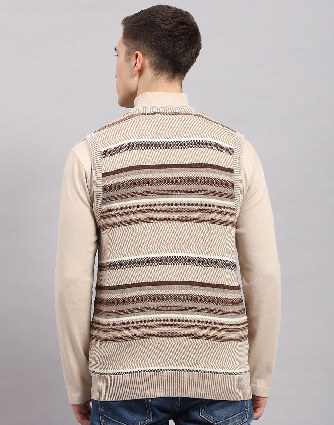 Men Beige Stripe V Neck Sleeveless Sweater