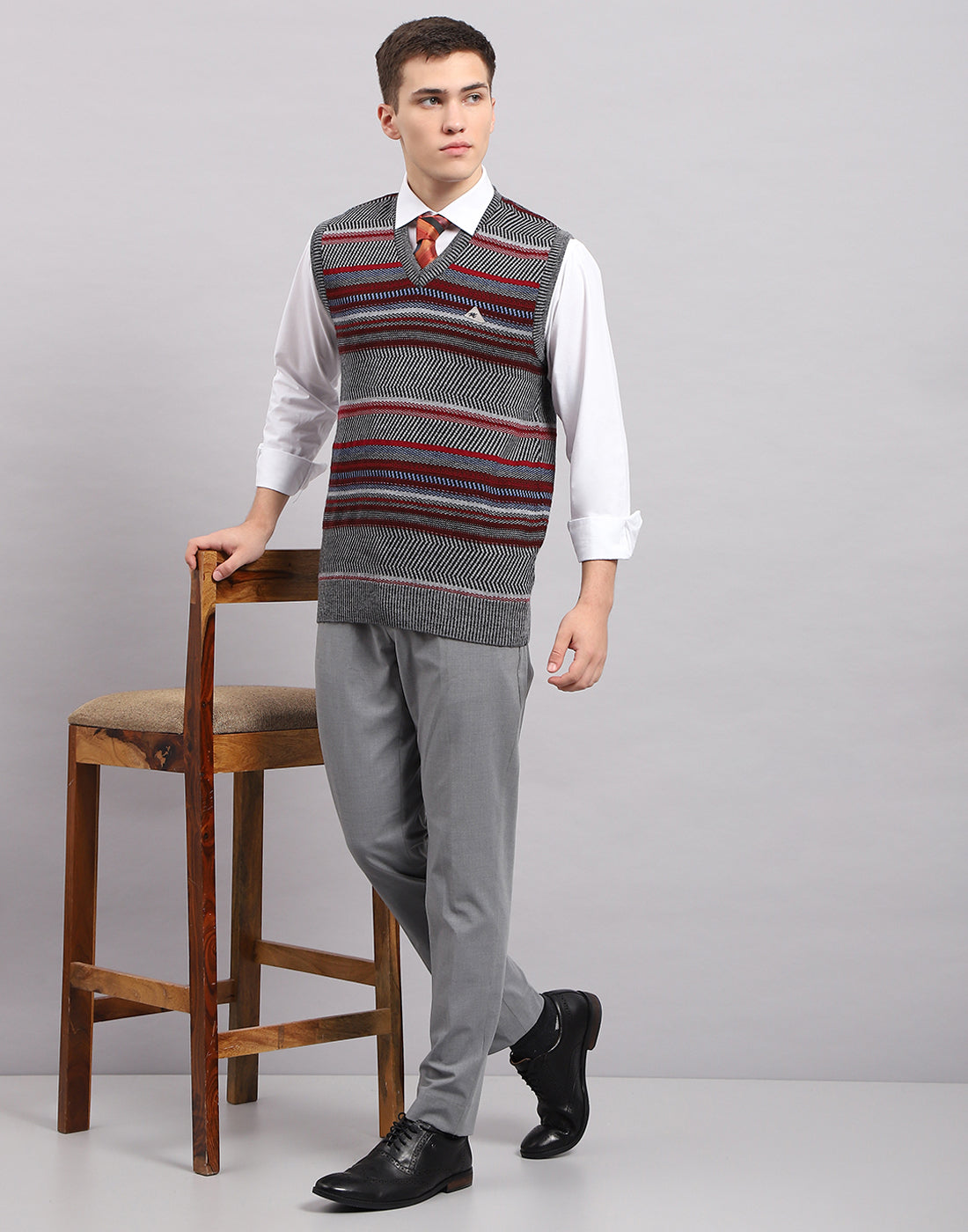 Men Grey Stripe V Neck Sleeveless Sweater